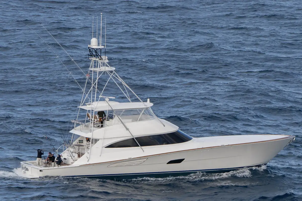 Viking Yachts 90 Convertible