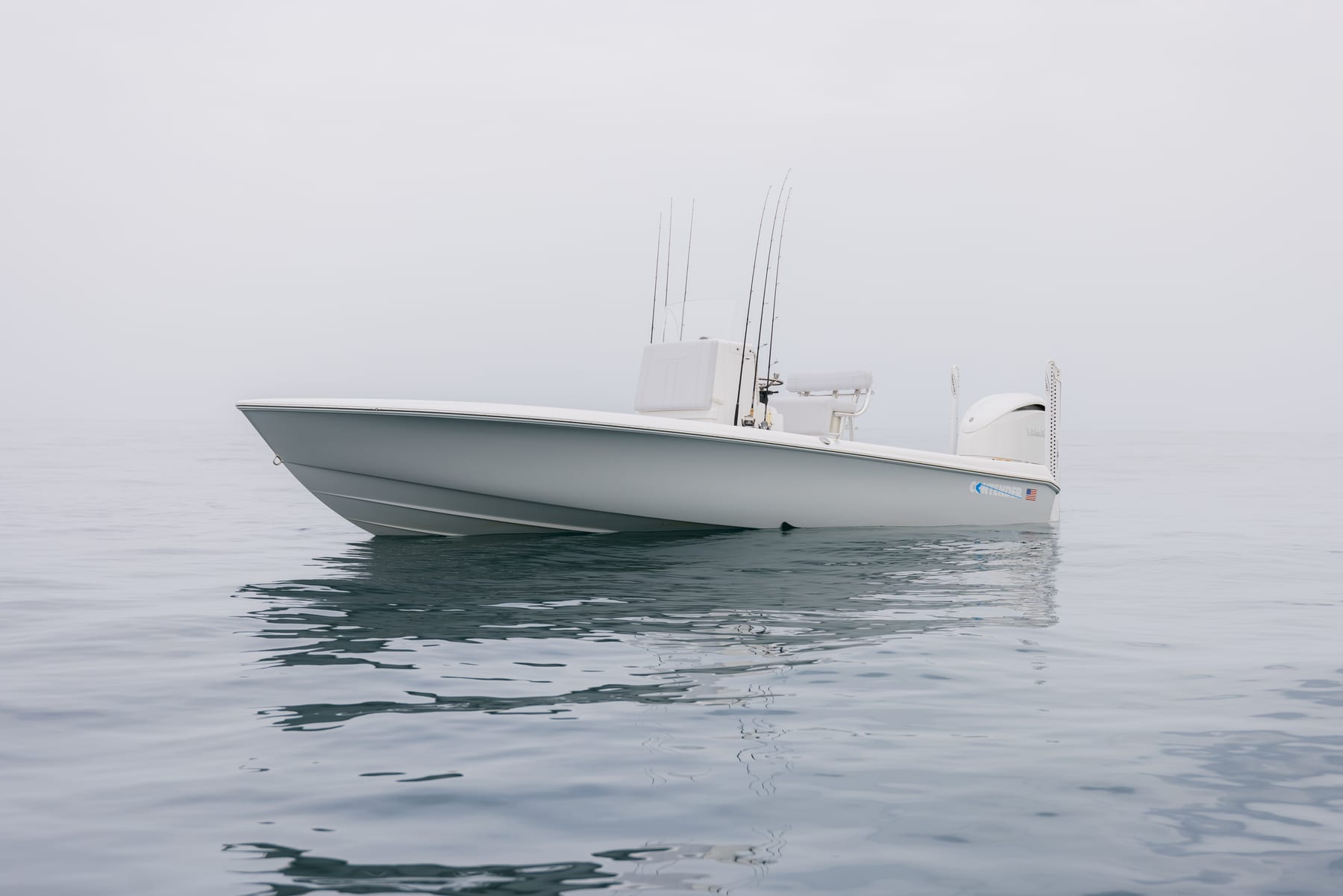 Contender deep-V center console at speed
